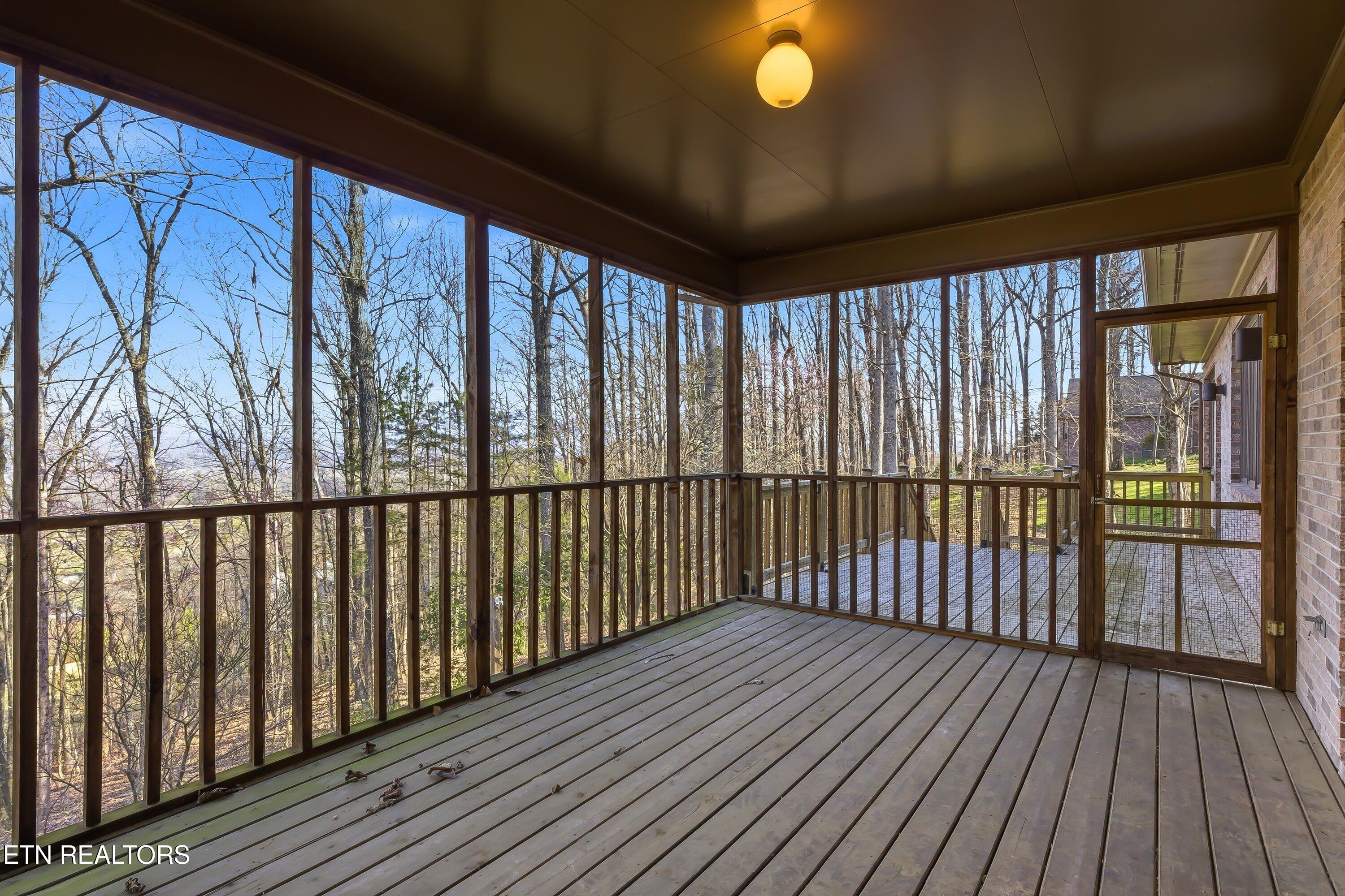 152 Whippoorwill Drive Oak Ridge, TN 37830 - Photo 27 of 28 Covered Deck