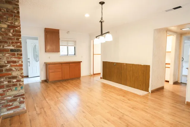 $699,900 | 805 B Street, Davis, CA 95616