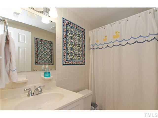 2827 Mayview Road Raleigh, NC 27607 - Photo 19 of 24 Bathroom