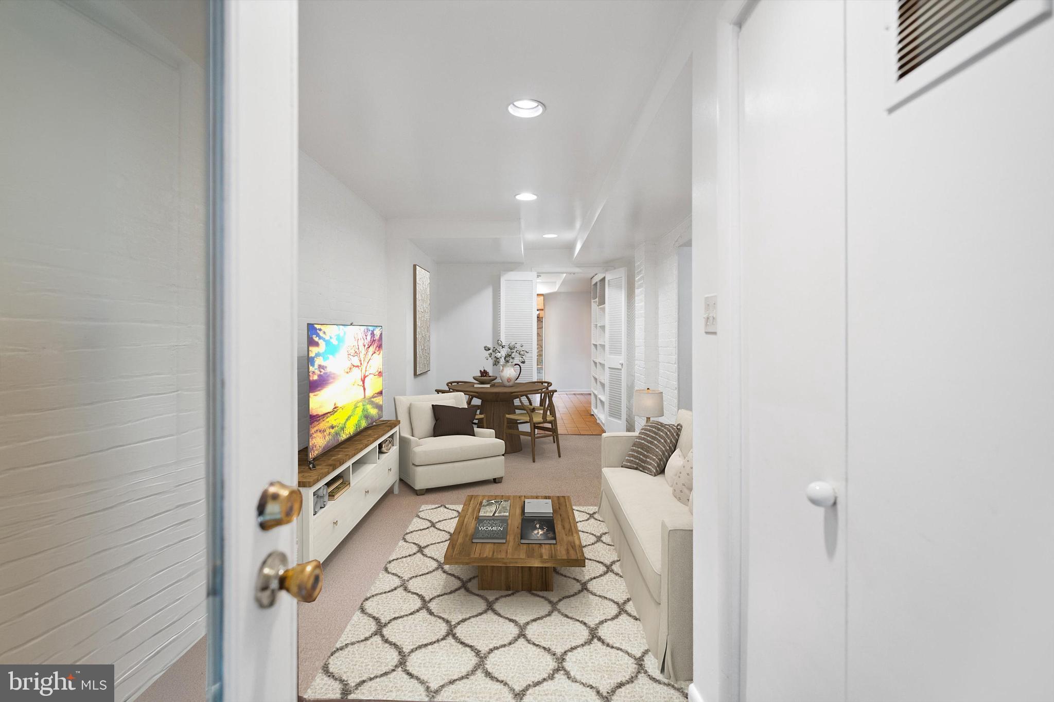 2134 R Street Northwest Washington, DC 20008 - Photo 29 of 36 Lower Level Private Front Entry