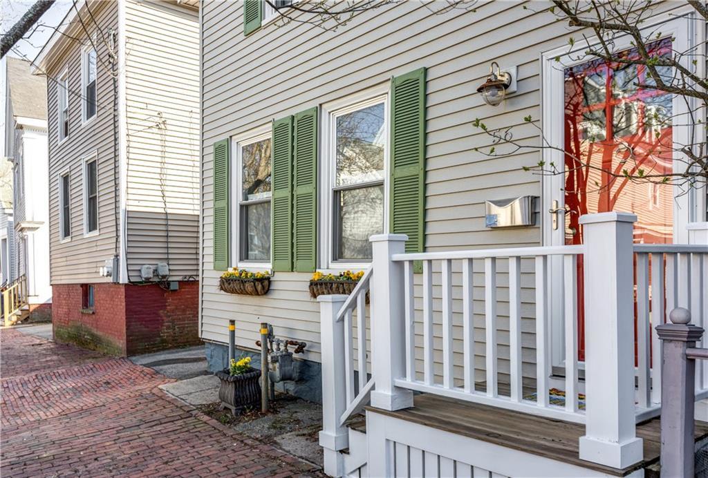 56 Lafayette Street Portland, ME 04101 - Photo 5 of 35 Photo