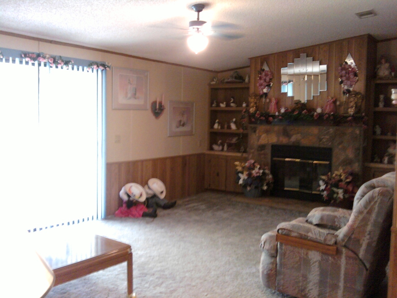8465 Glenn Williamson Road Macclenny, FL 32063 - Photo 7 of 28 FAMILY ROOM