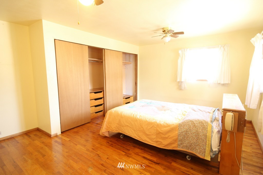 105 Southeast 166th Street Renton, WA 98055 - Photo 12 of 12