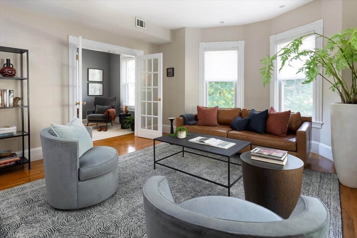 16 Kent Square, Unit 2 Brookline, MA 02446 - Photo 11 of 20 Gallery Image 11