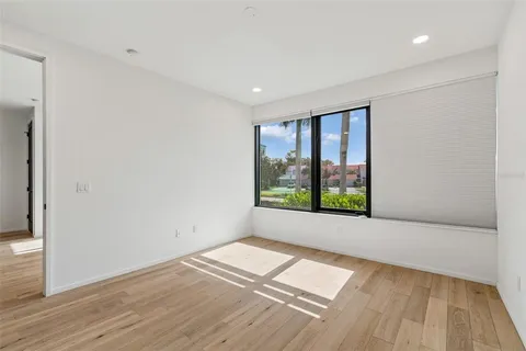 $2,150,000 | 94 West Davis Boulevard, Tampa, FL 33606