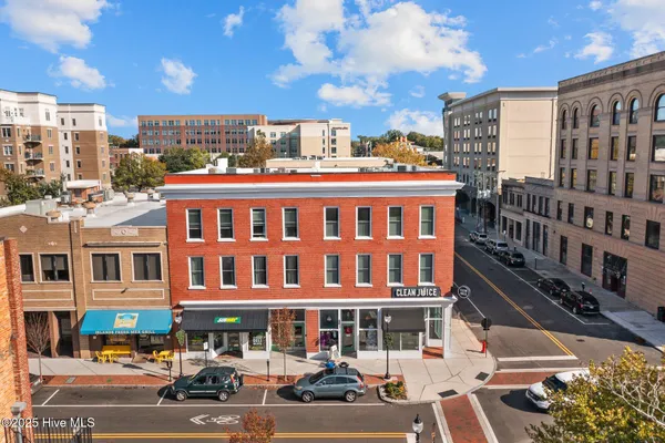 $1,500 | 304 North Front Street, Unit J, Wilmington, NC 28401