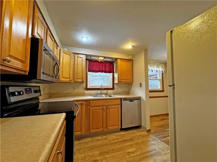 $260,000 | 9550 Laurel Avenue, Irwin, PA 15642