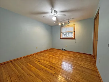 $260,000 | 9550 Laurel Avenue, Irwin, PA 15642