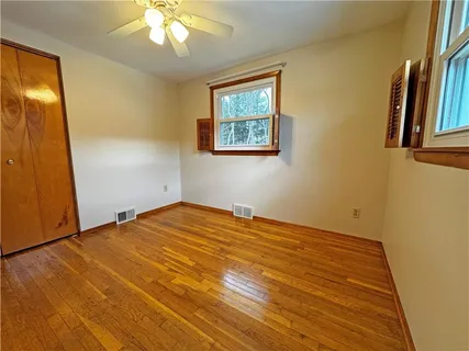 $260,000 | 9550 Laurel Avenue, Irwin, PA 15642