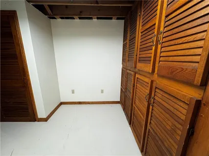 $260,000 | 9550 Laurel Avenue, Irwin, PA 15642