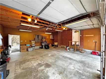 $260,000 | 9550 Laurel Avenue, Irwin, PA 15642