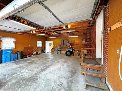 $260,000 | 9550 Laurel Avenue, Irwin, PA 15642