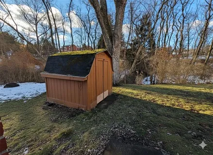 $260,000 | 9550 Laurel Avenue, Irwin, PA 15642