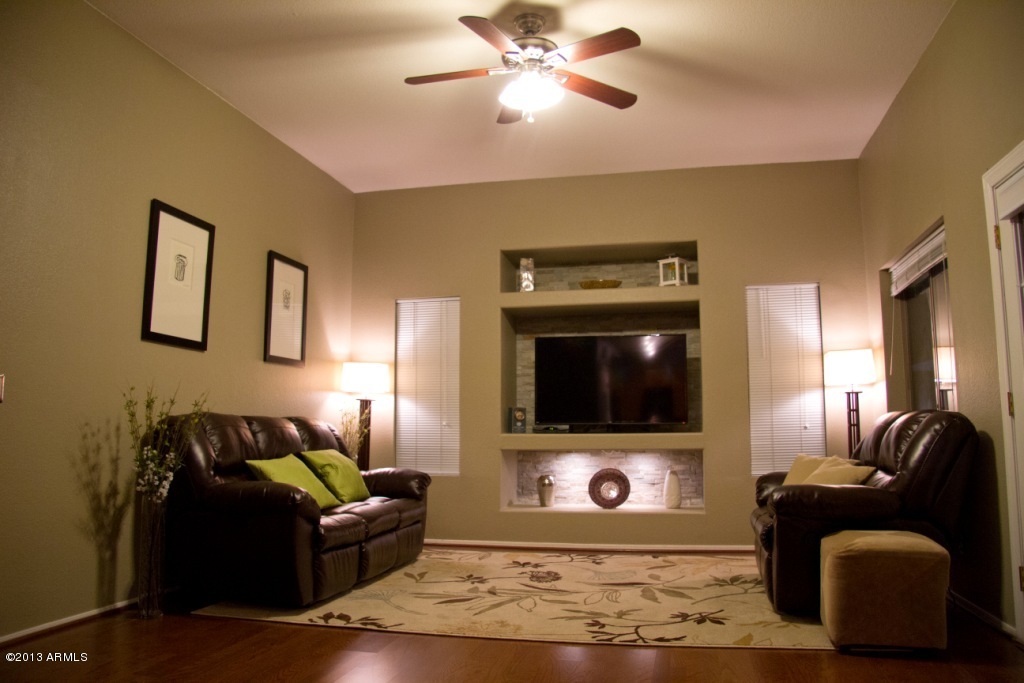 6428 West Saddlehorn Road Phoenix, AZ 85083 - Photo 7 of 23 Great Room