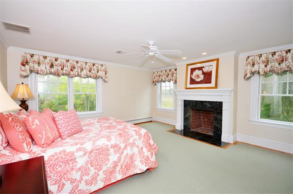460 Westford Road Concord, MA 01742 - Photo 14 of 24 Gallery Image 14
