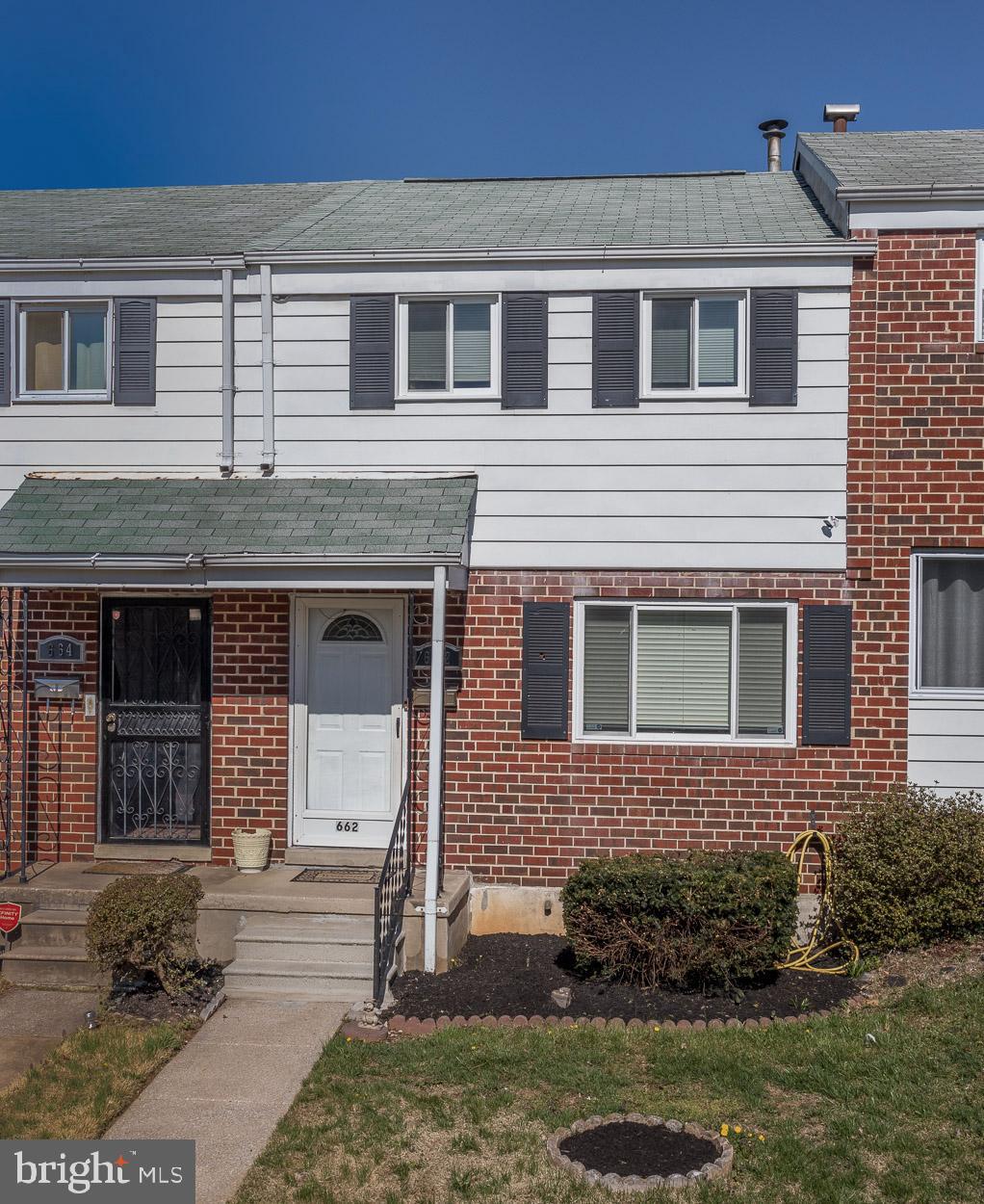 662 Queensgate Road Baltimore, MD 21229 - Photo 21 of 26 Front Exterior
