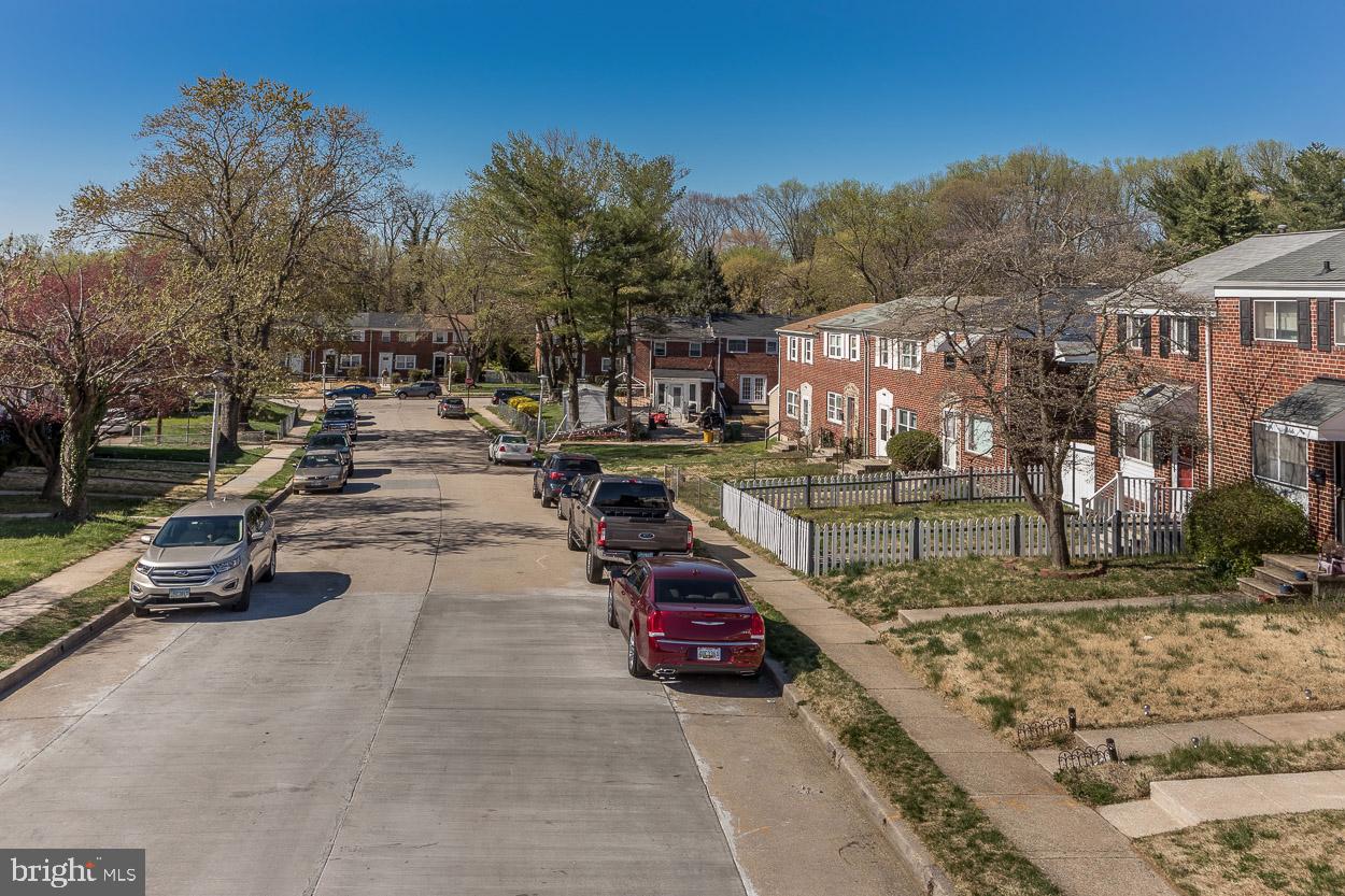 662 Queensgate Road Baltimore, MD 21229 - Photo 22 of 26 Street View