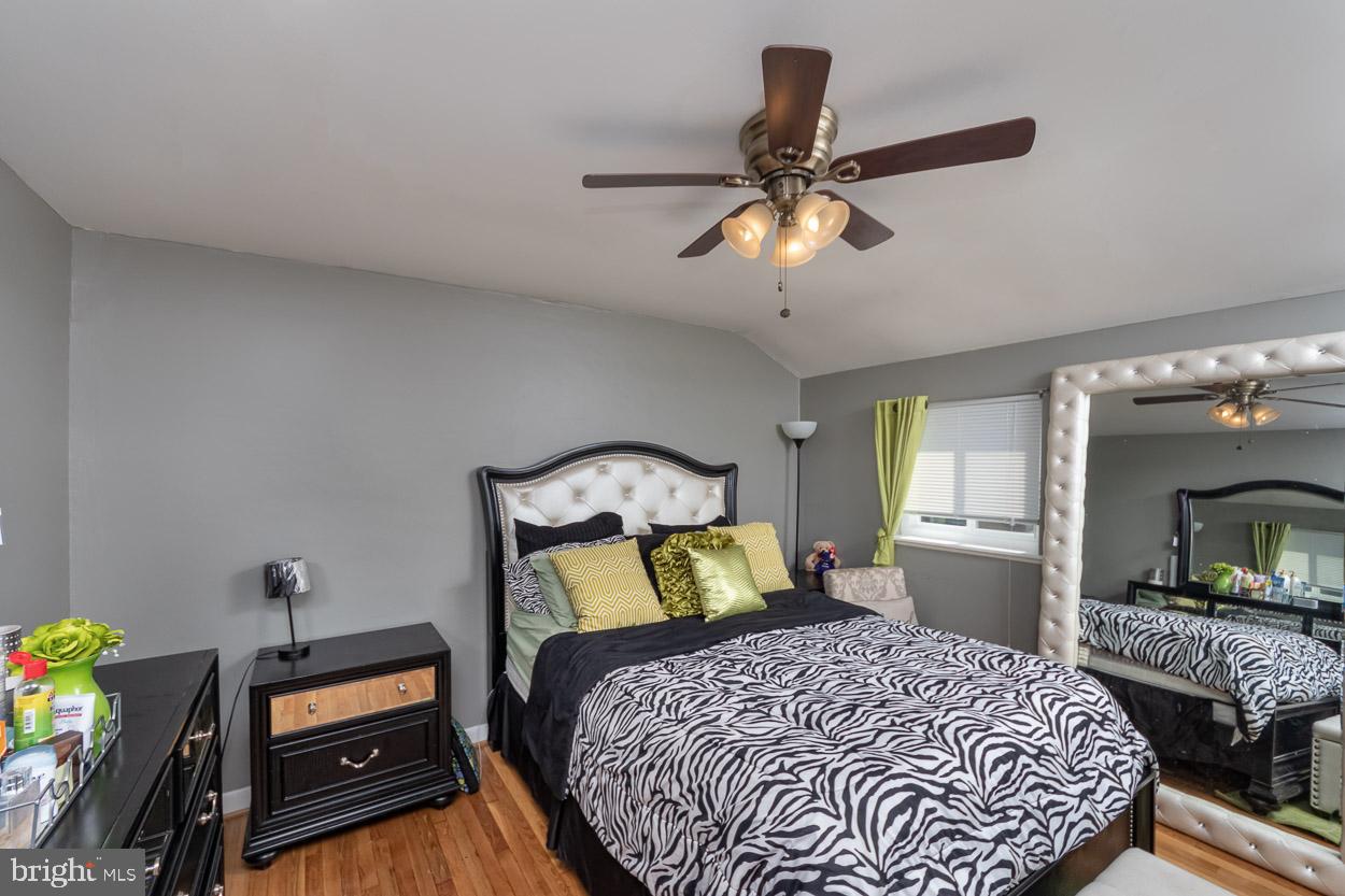 662 Queensgate Road Baltimore, MD 21229 - Photo 9 of 26 Master Bedroom