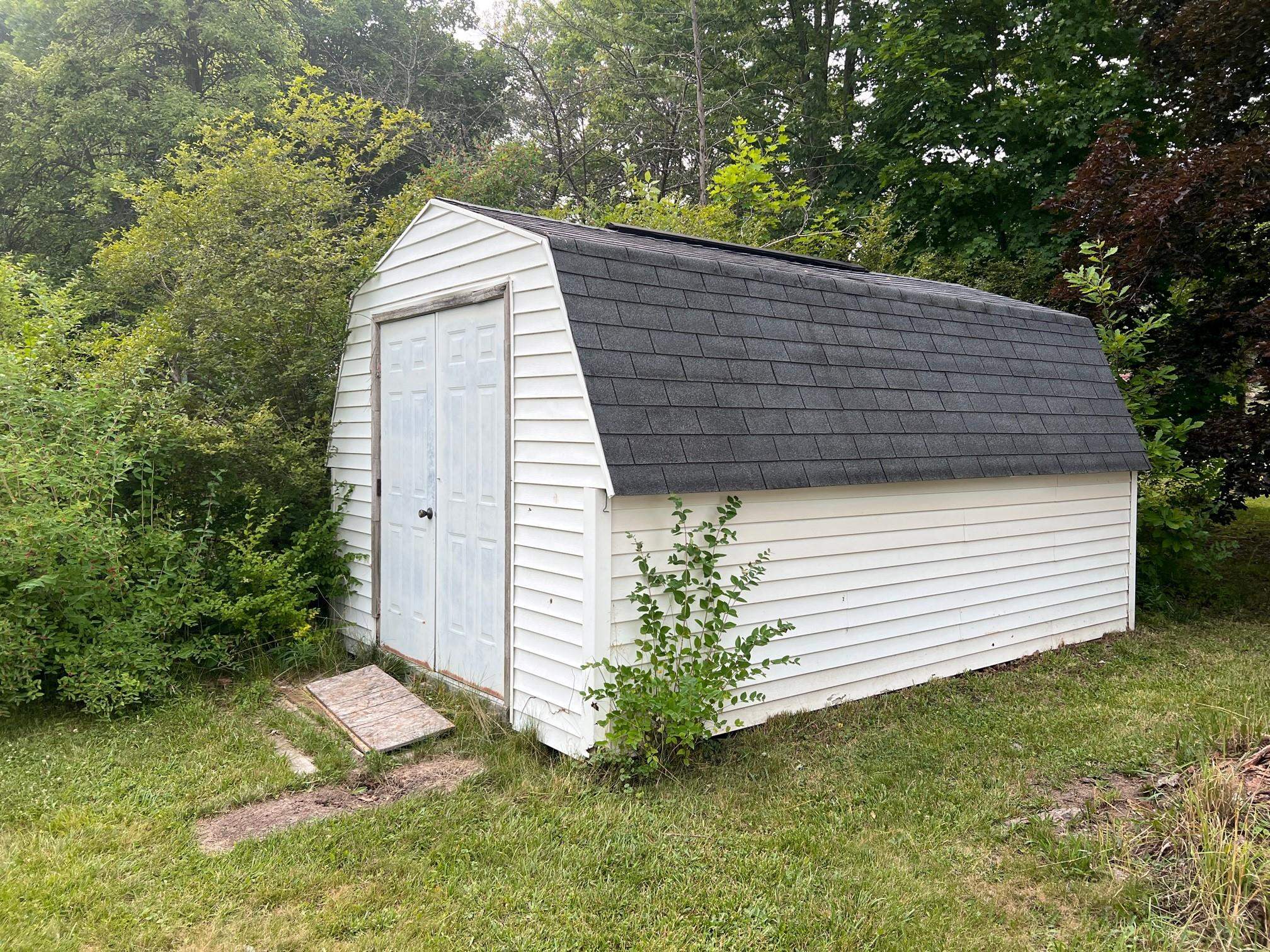 1700 West Lansing Road Morrice, MI 48857 - Photo 23 of 28 50112970-22.JPG