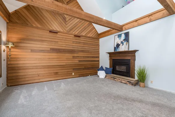 $269,500 | 1607 Pleasant View Drive, North Mankato, MN 56003