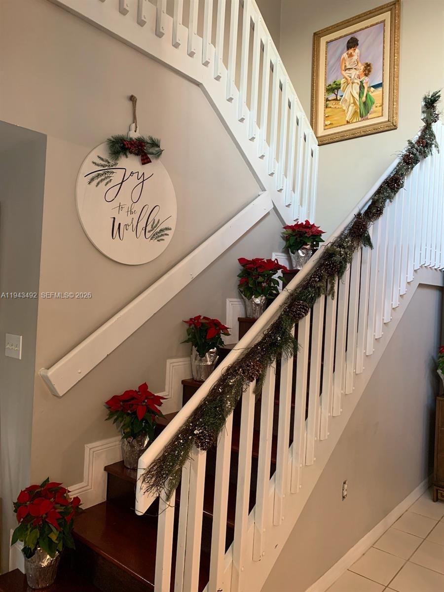 15448 Southwest 92nd Street Miami, FL 33196 - Photo 9 of 36 a view of entryway