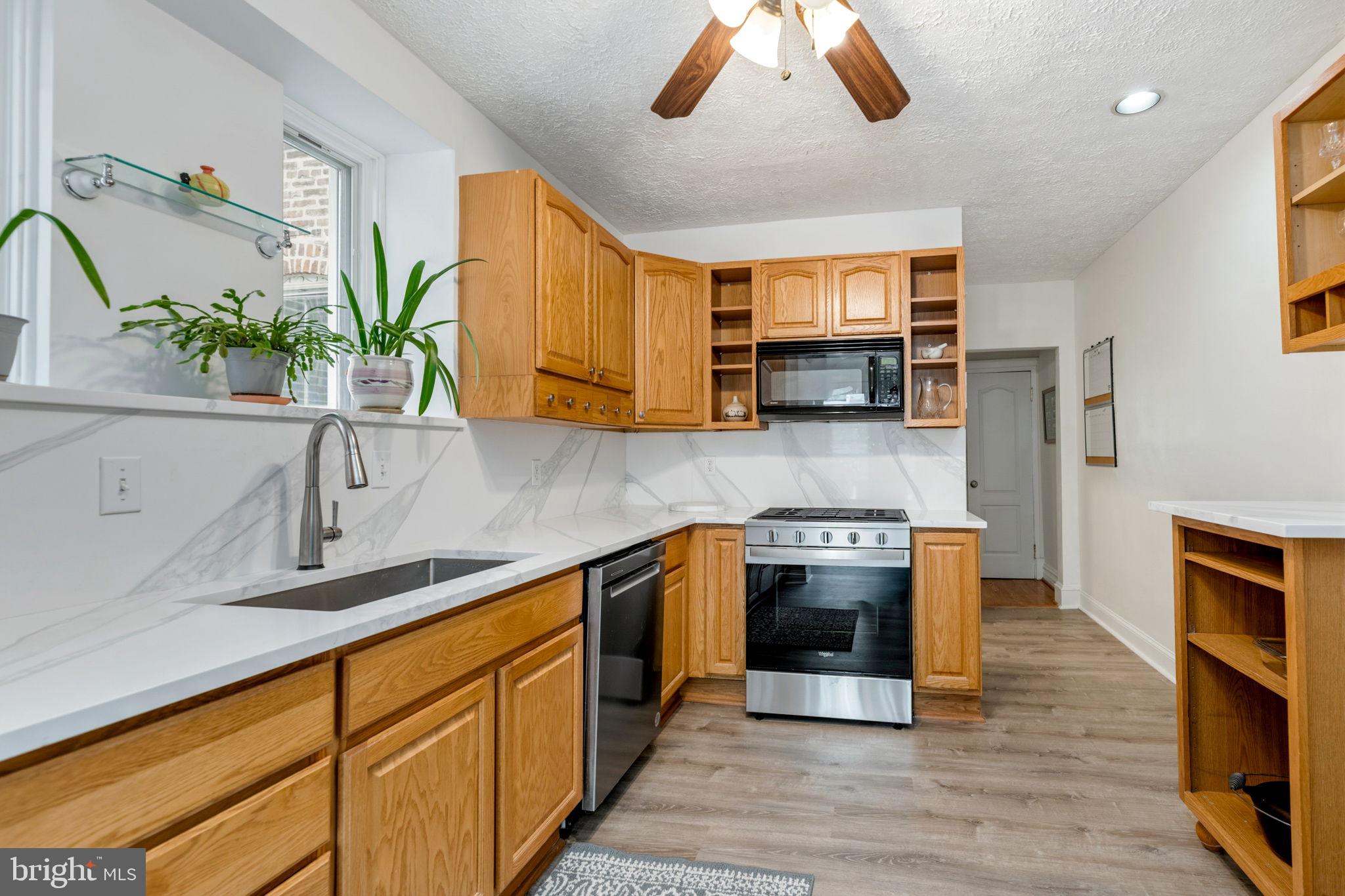 1221 E Street Southeast Washington, DC 20003 - Photo 17 of 62
