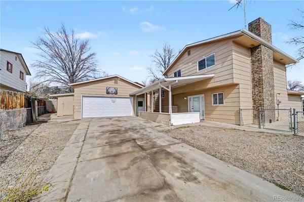 $2,095 | 165 Glenn Place, Pueblo, CO 81001