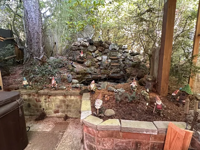 $289,500 | 151 Outer Drive, Florence, OR 97439