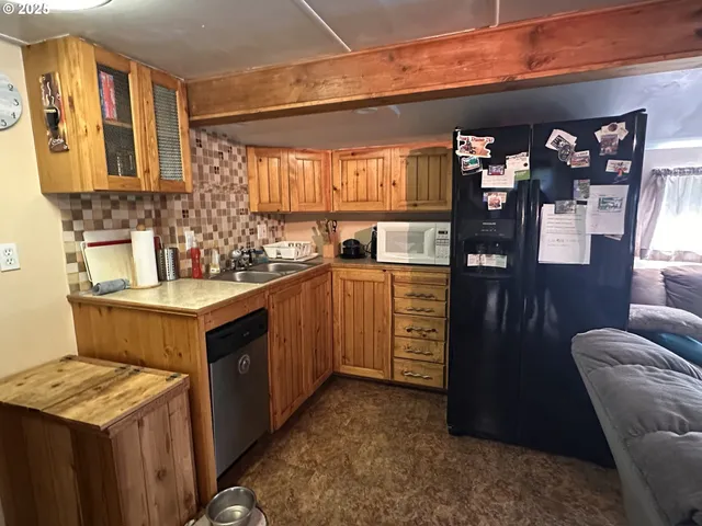 $289,500 | 151 Outer Drive, Florence, OR 97439