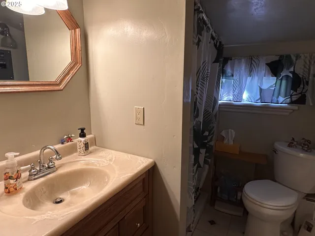 $289,500 | 151 Outer Drive, Florence, OR 97439