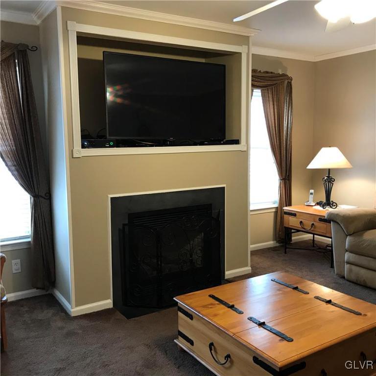 5622 North Coplay Road Whitehall, PA 18052 - Photo 3 of 29 Gallery Image 3
