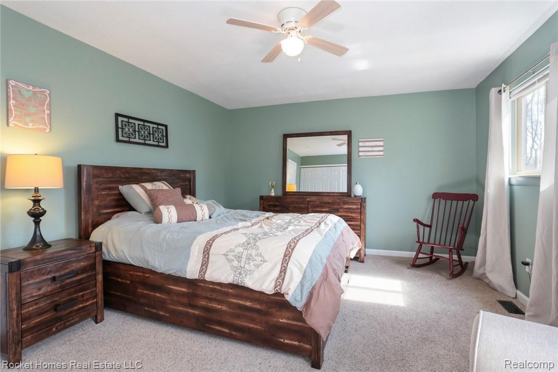 26320 South River Road Harrison Township, MI 48045 - Photo 10 of 28 009-photo-master-bedroom-6884371.jpg