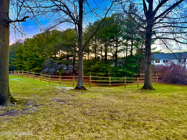 $385,000 | 25 Thoroughbred Fare, Tinton Falls, NJ 07753
