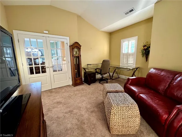 $669,900 | 5563 Foxgate Circle, Winston-Salem, NC 27106