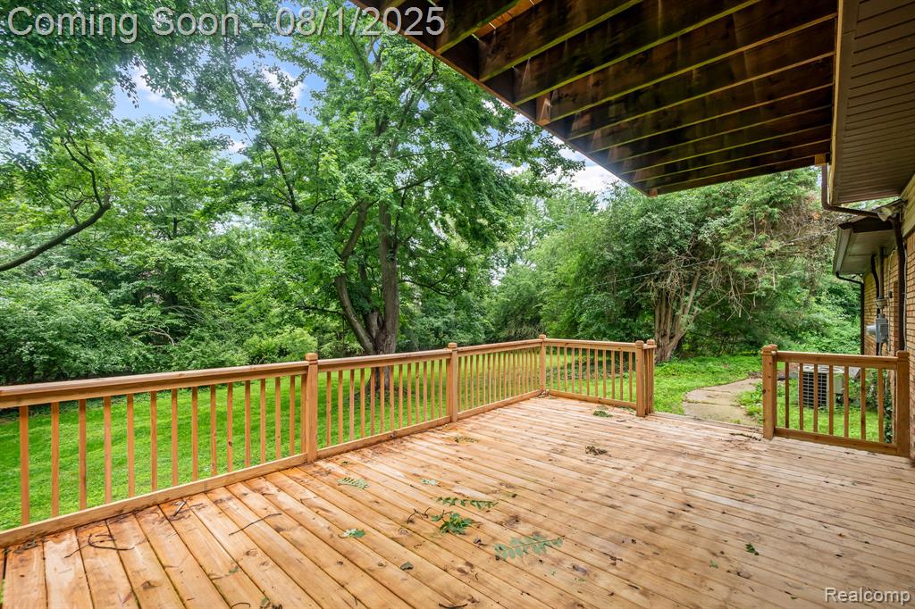 4866 Walnut Lake Road Bloomfield Hills, MI 48301 - Photo 30 of 33