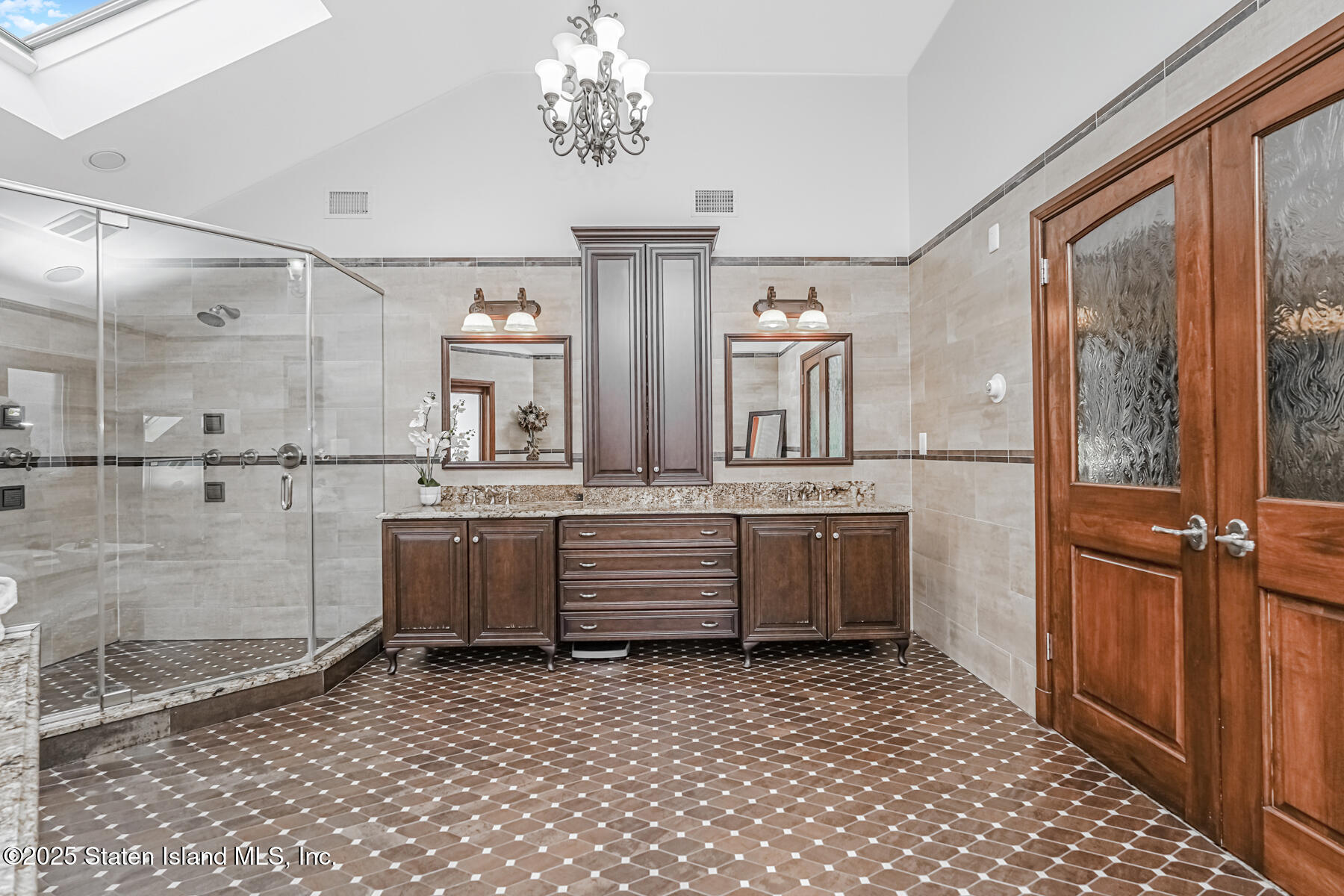 140 Craig Avenue Staten Island, NY 10307 - Photo 22 of 46 Photo Mar 06 2018, 7 15 16 PM