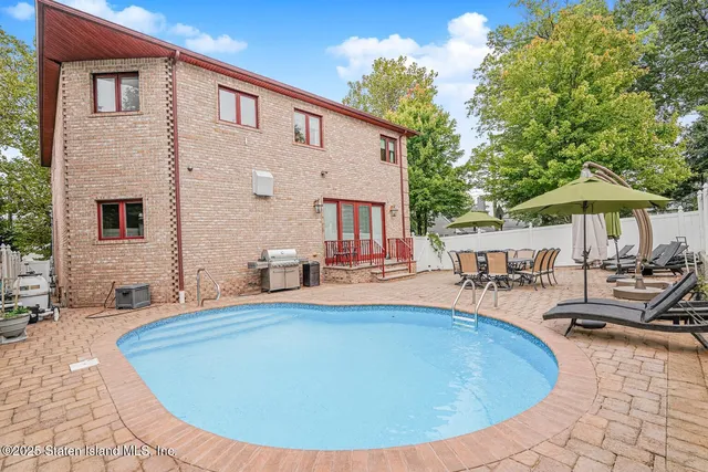 $1,899,000 | 140 Craig Avenue | Tottenville