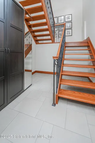 $1,899,000 | 140 Craig Avenue | Tottenville