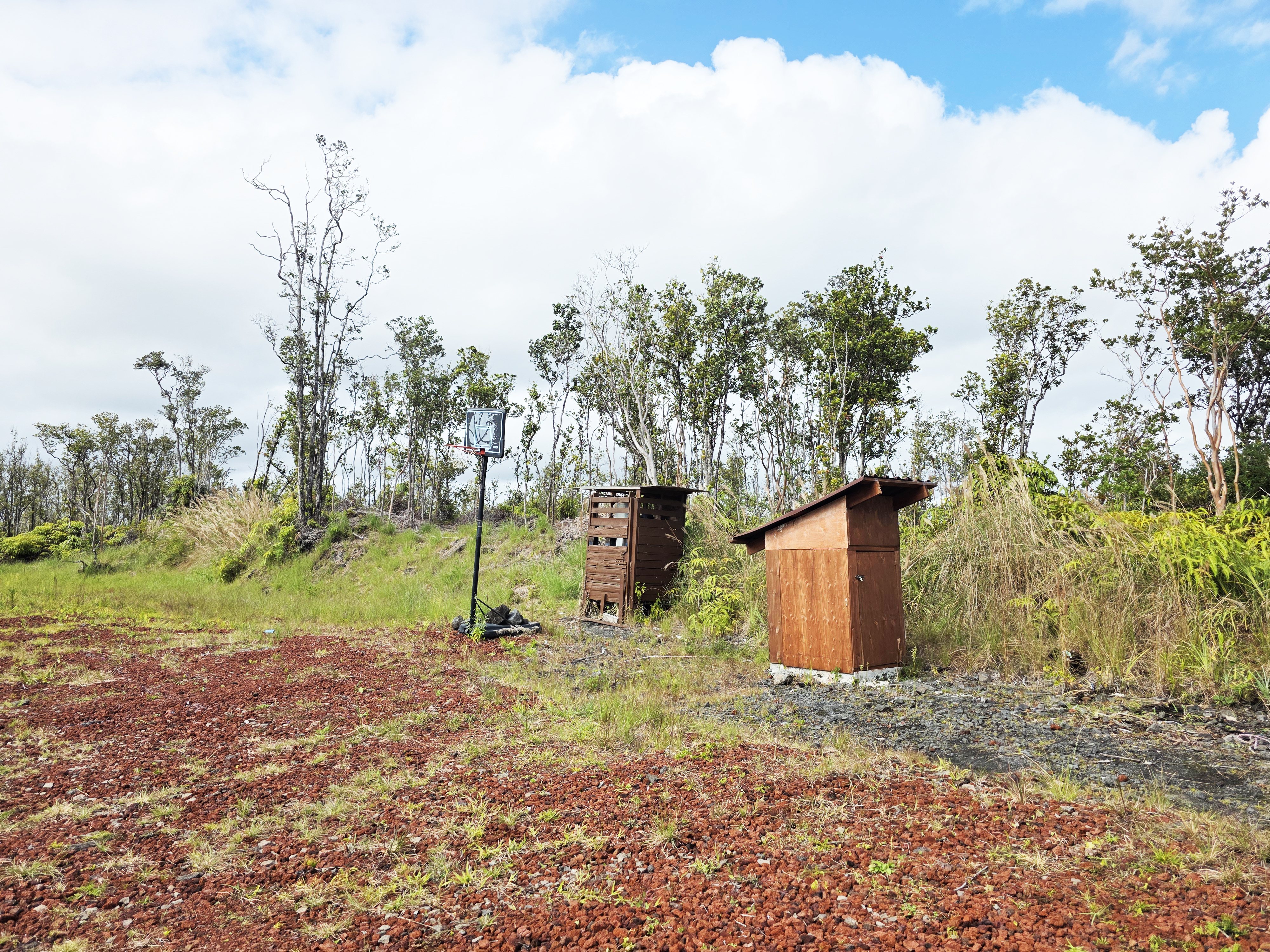 11-2550 Lot 76 Ohialani Road Mountain View, HI 96771 - Photo 13 of 22 a view of a backyard