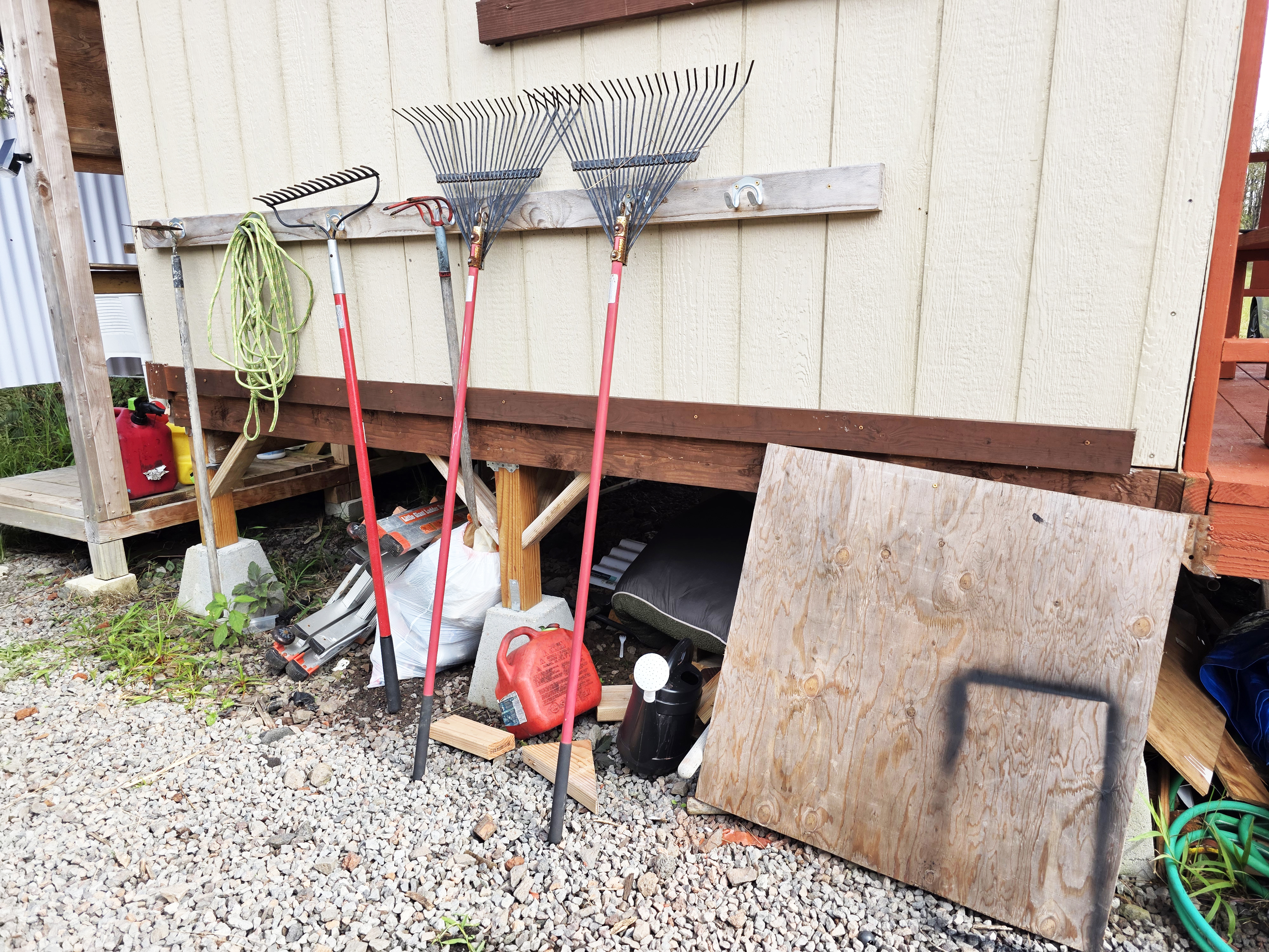 11-2550 Lot 76 Ohialani Road Mountain View, HI 96771 - Photo 19 of 22 a view of storage and utility room