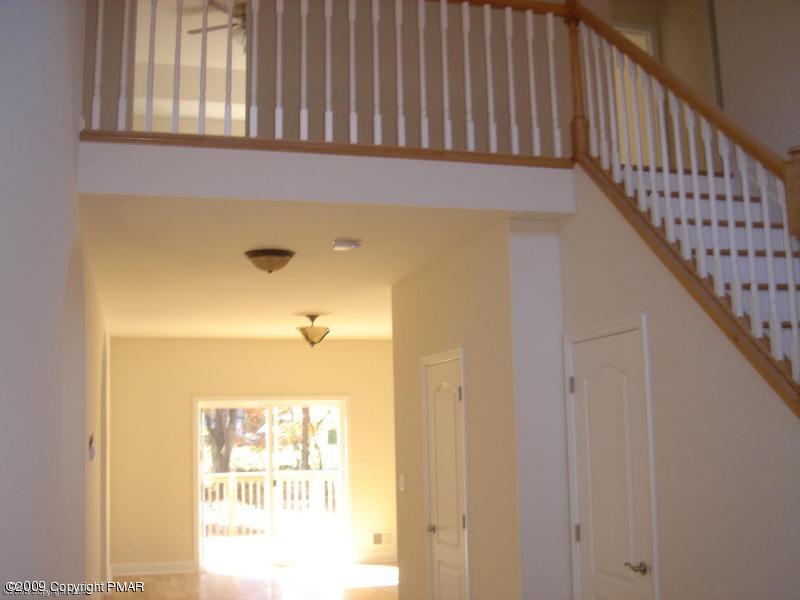 115 B Willow Grove Road Pocono Summit, PA 18346 - Photo 15 of 25 9 Ft. Ceilings