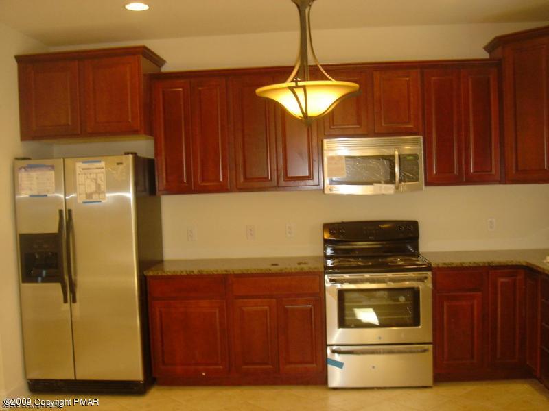 115 B Willow Grove Road Pocono Summit, PA 18346 - Photo 5 of 25 Stainless Steel Appliances