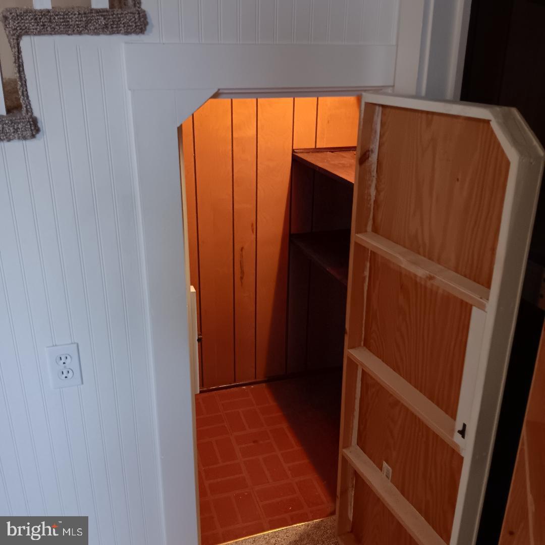 6948 Broening Road Baltimore, MD 21222 - Photo 26 of 49 Lower storage