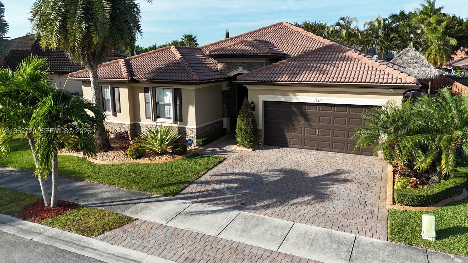 15413 Southwest 116th Terrace Miami, FL 33196 - Photo 5 of 31