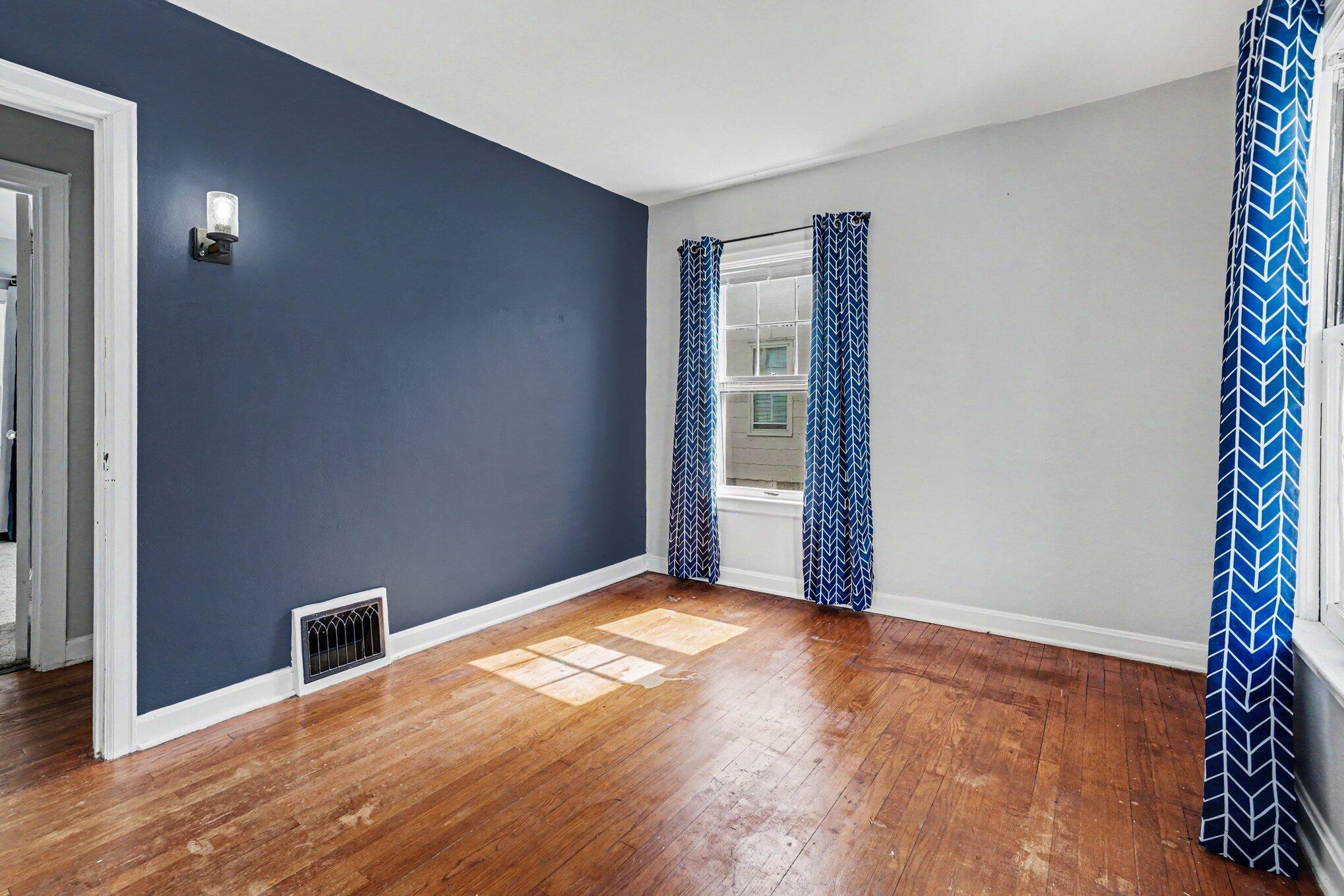166 Ridgewood Street Kalamazoo, MI 49001 - Photo 20 of 30 020_file_9229
