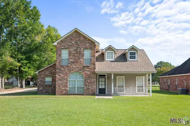 $289,000 | 9091 Lockhart Road, Denham Springs, LA 70726