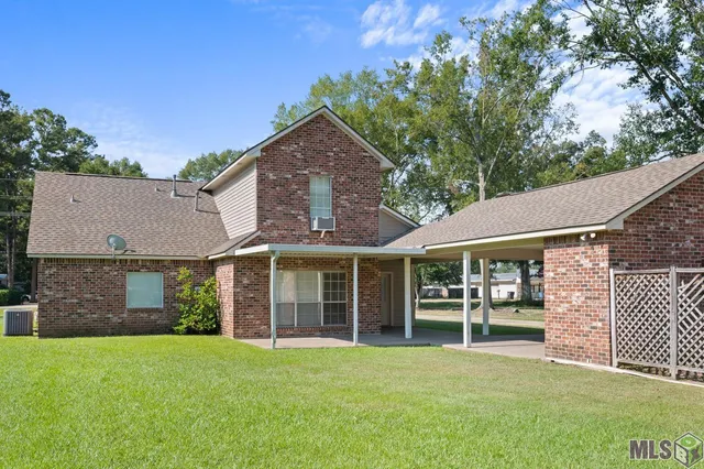 $289,000 | 9091 Lockhart Road, Denham Springs, LA 70726