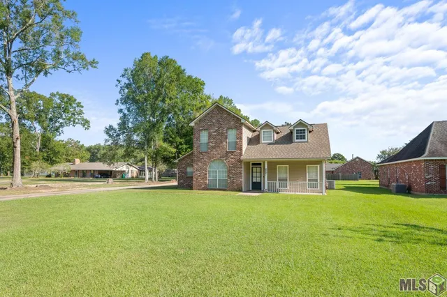 $289,000 | 9091 Lockhart Road, Denham Springs, LA 70726