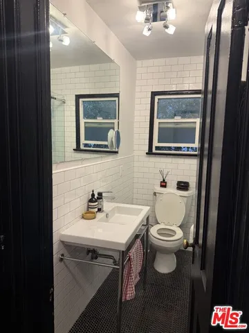 $5,650 | 2035 Park Drive, Los Angeles, CA 90026