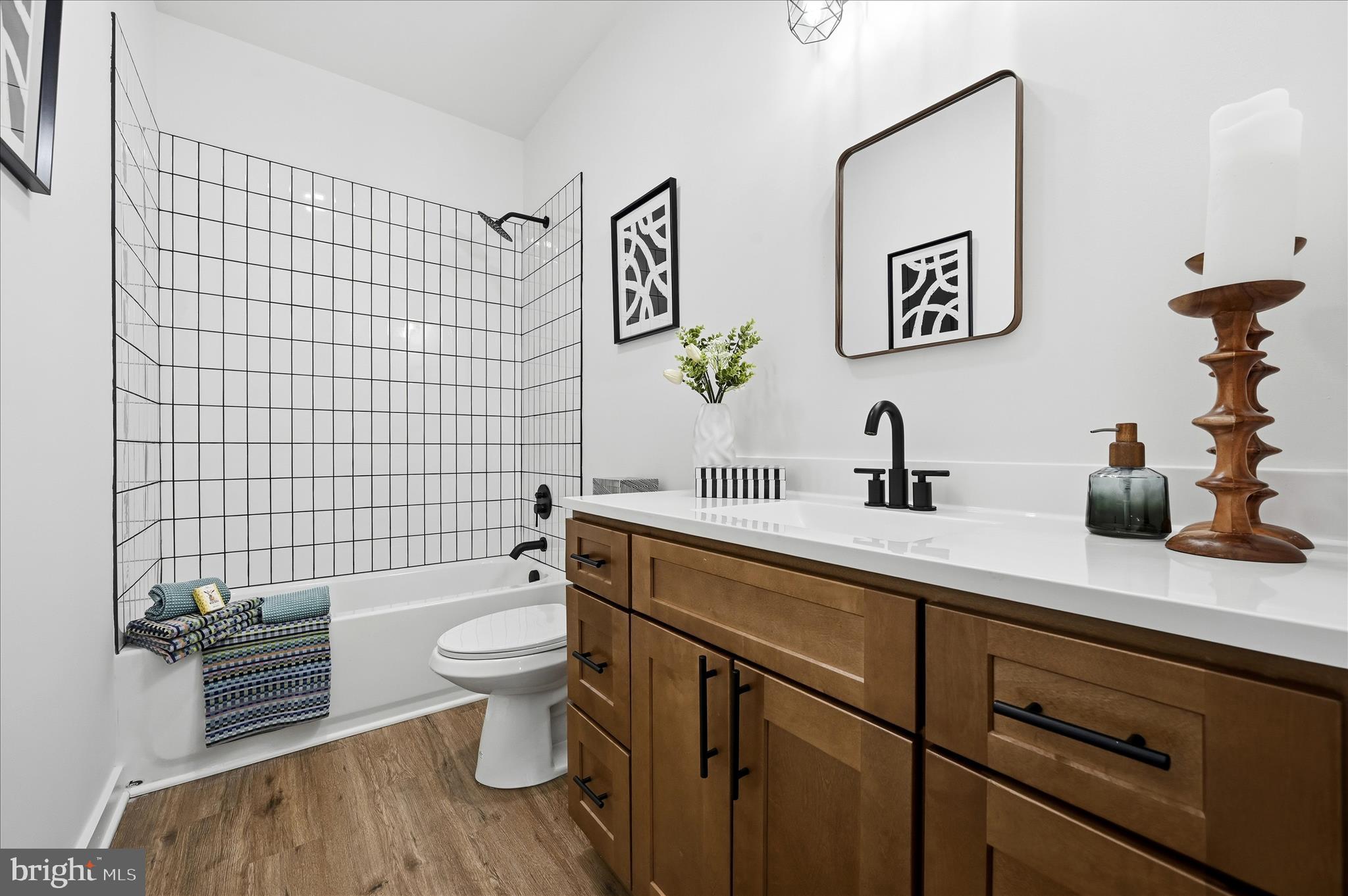 985 Hostler Road Harpers Ferry, WV 25425 - Photo 24 of 51 Guest Bathroom